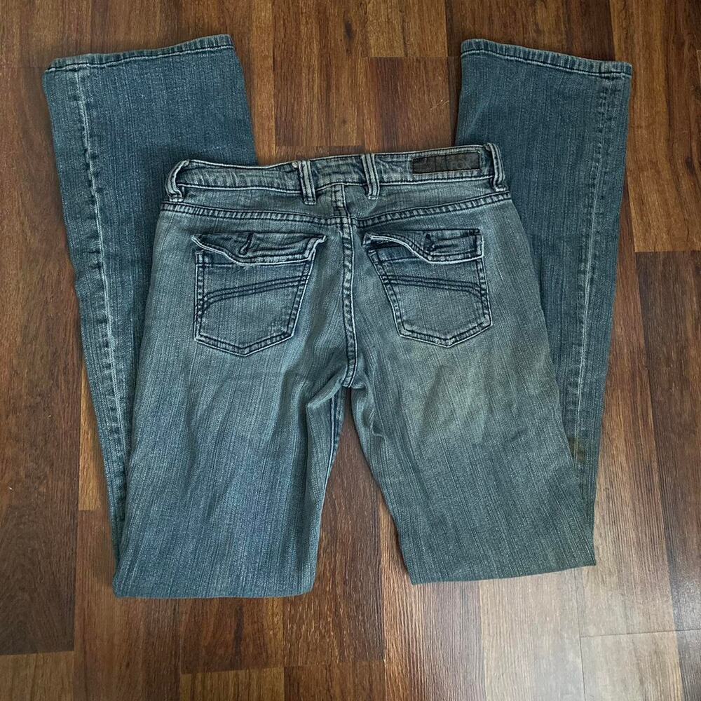 Low rise bootcut jeans size